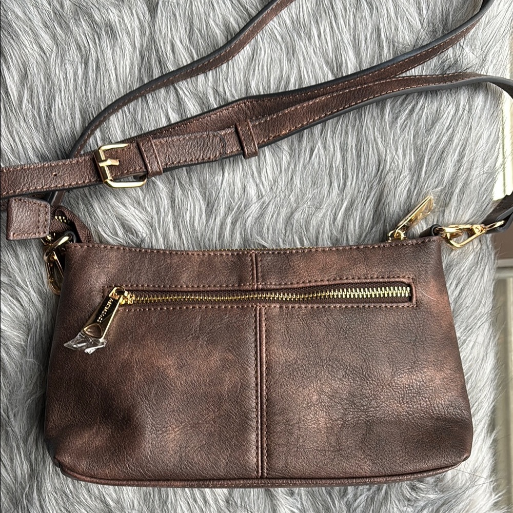 Elegant Brown Leather Crossbody Bag